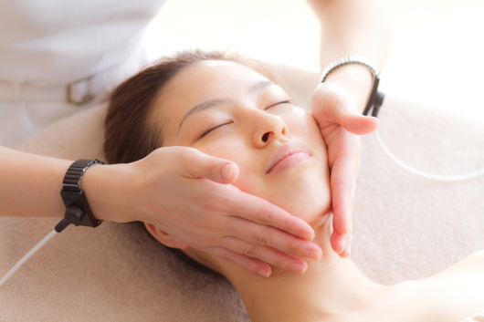 リフトアップ・エイジングケア 藤沢 辻堂 茅ヶ崎 エステサロン